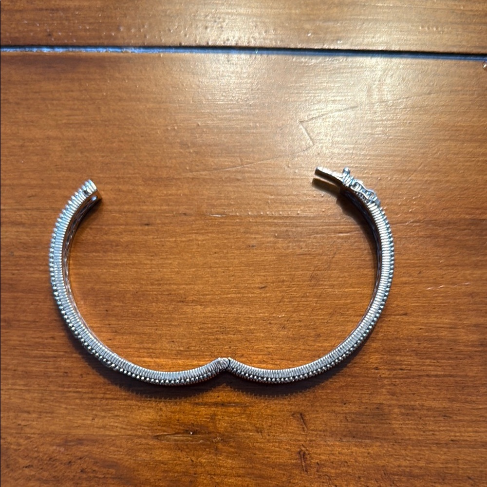 Chic Silver Bangle Bracelet - image 4